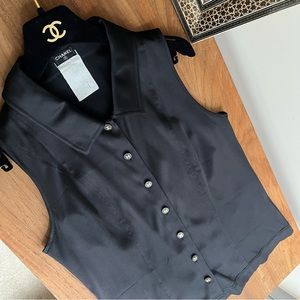 ❌SOLD❌ CHANEL Vintage 1996 CC Logo Black Silk Blouse Gold FR40 M Excellent Auth